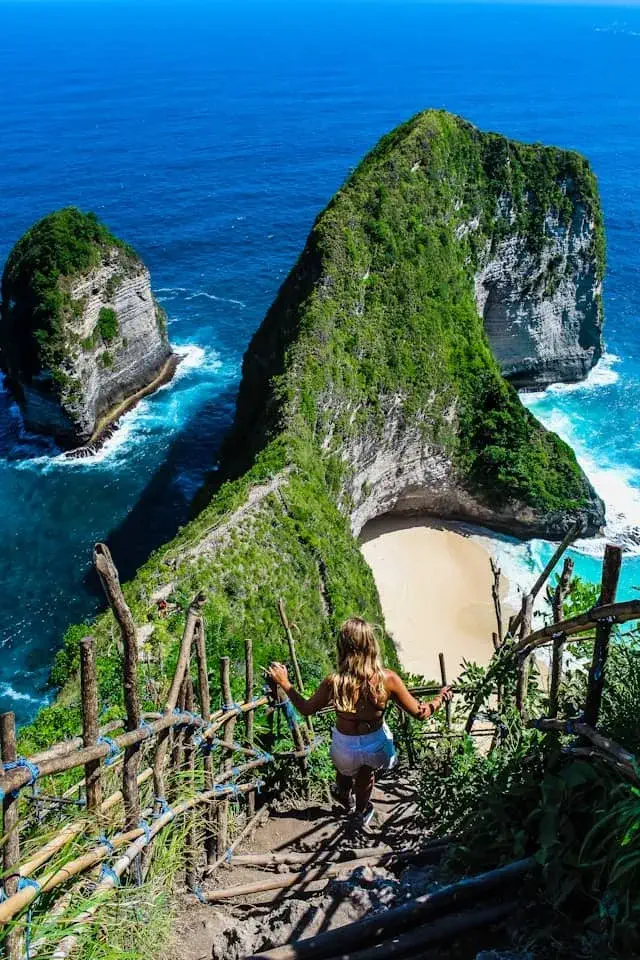 Nusa Penida Kelingking Beach